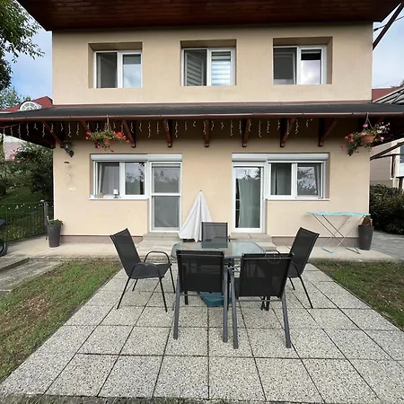 Sarkany Es Vendeghaz Miskolctapolca شقة ميسكولك