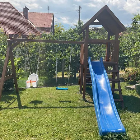 Sarkany Es Vendeghaz Miskolctapolca Διαμέρισμα *