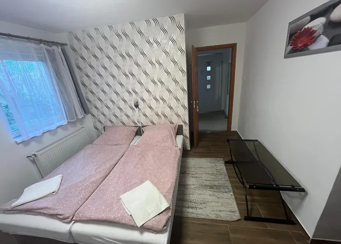 Sarkany Es Vendeghaz Miskolctapolca